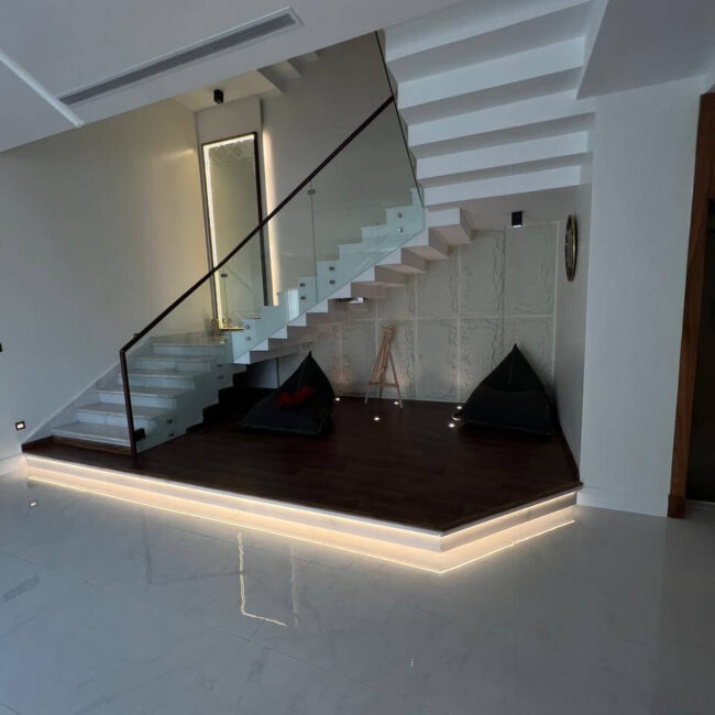private villa design by New Look